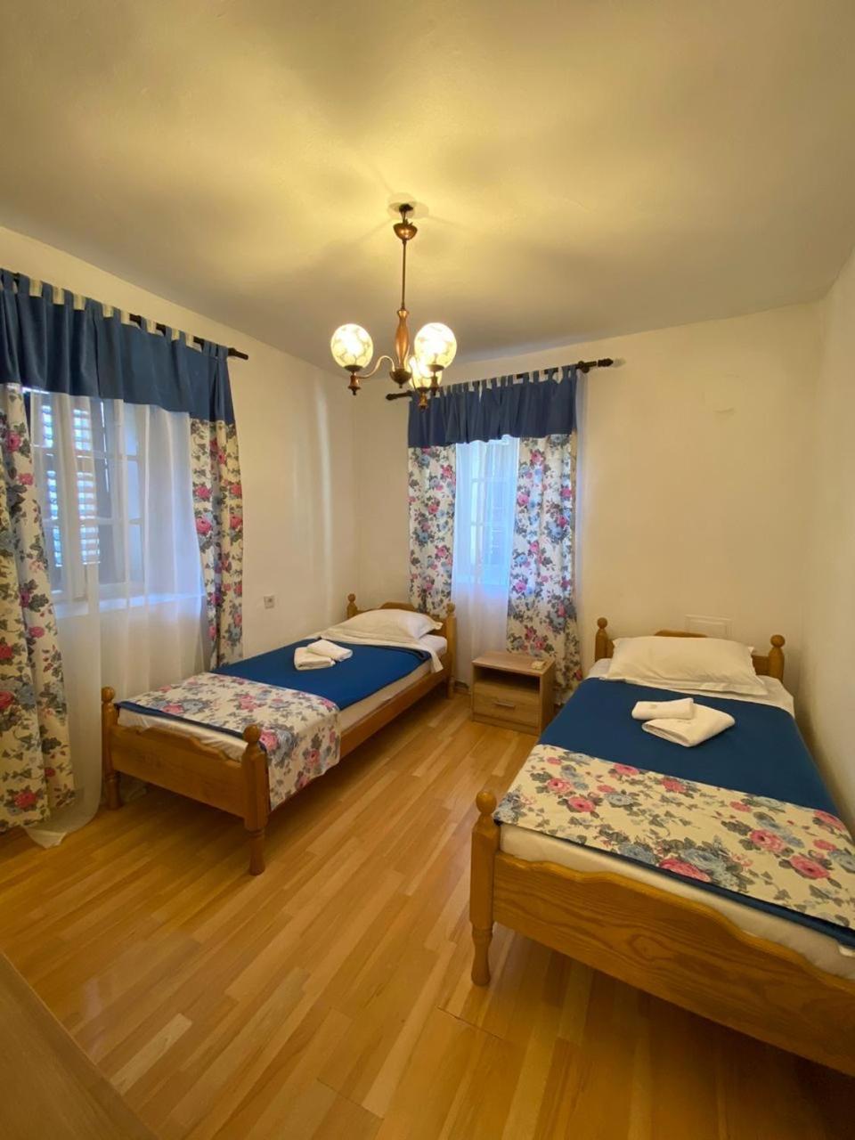 Viktor Rooms Kotor Zimmer foto